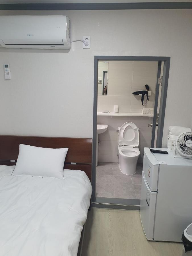 Ara Guesthouse Пусан Екстериор снимка