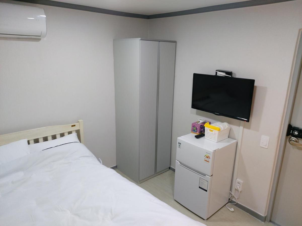 Ara Guesthouse Пусан Екстериор снимка